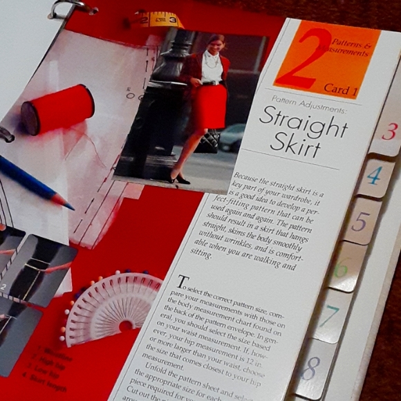 Sewing  Step by Step a complete guide of Patterns, tips and techniques 1992 - Picture 4 of 6